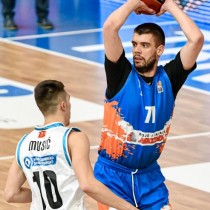 Pavlovic extended his contract